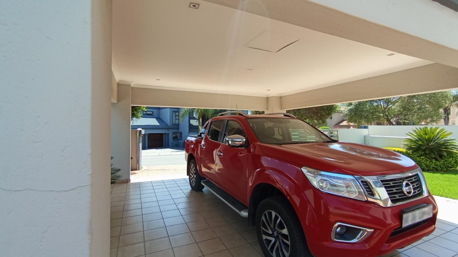 4 Bedroom Property for Sale in Savannah Hills Estate Gauteng