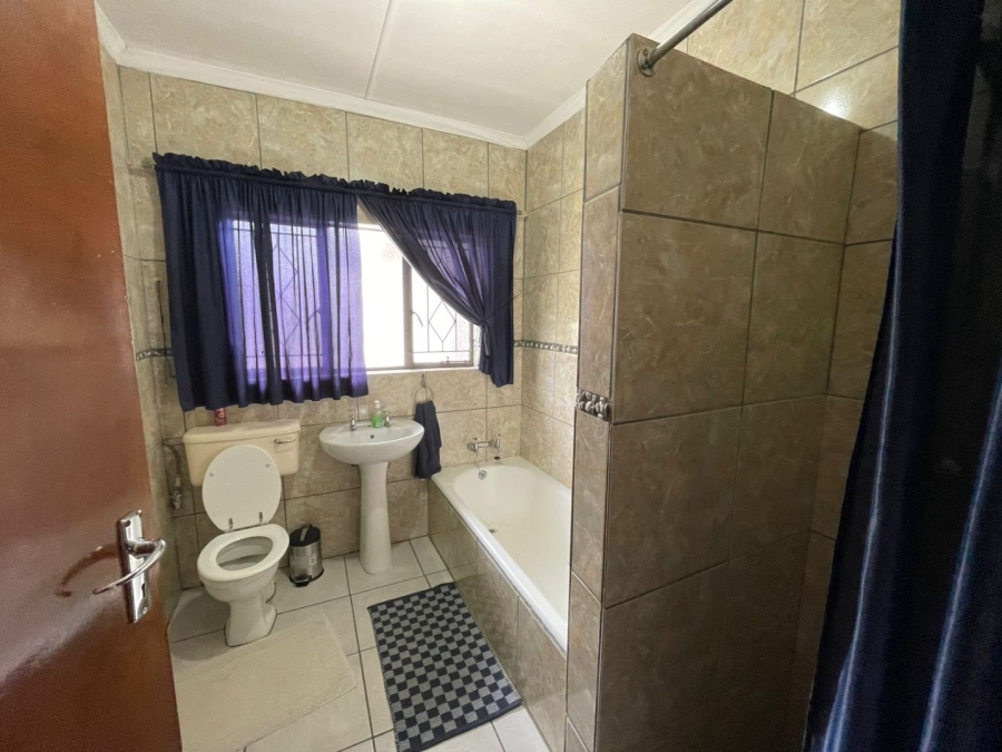 5 Bedroom Property for Sale in Nigel Ext 2 Gauteng
