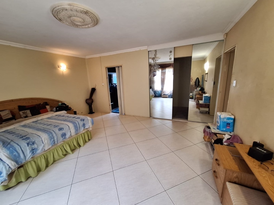  Bedroom Property for Sale in Heuweloord Gauteng