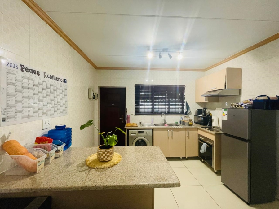 1 Bedroom Property for Sale in Noordwyk Gauteng