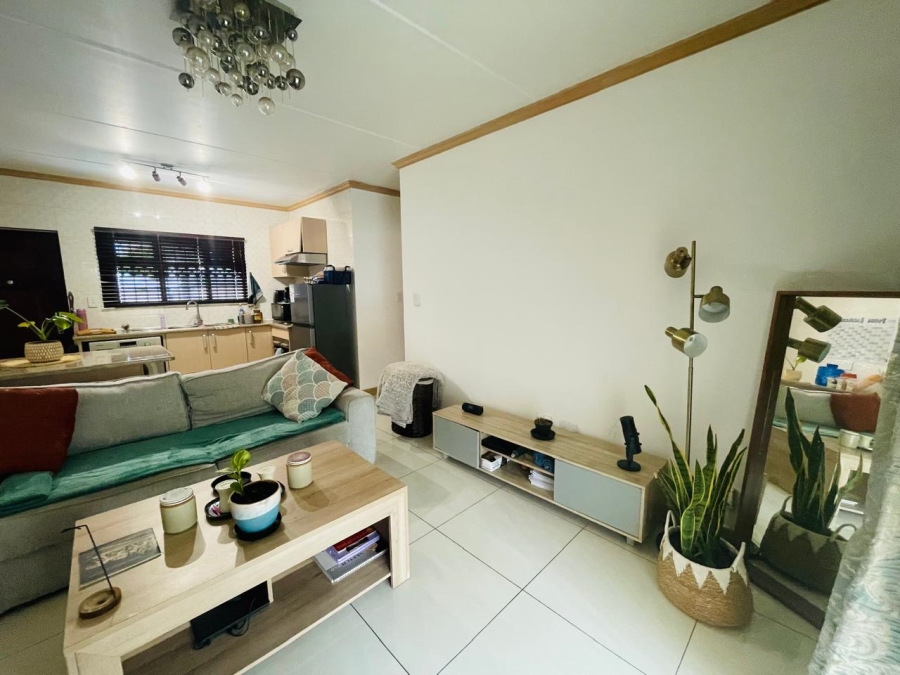 1 Bedroom Property for Sale in Noordwyk Gauteng