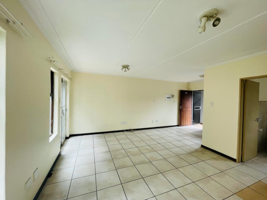 1 Bedroom Property for Sale in Summerfields Estate Gauteng