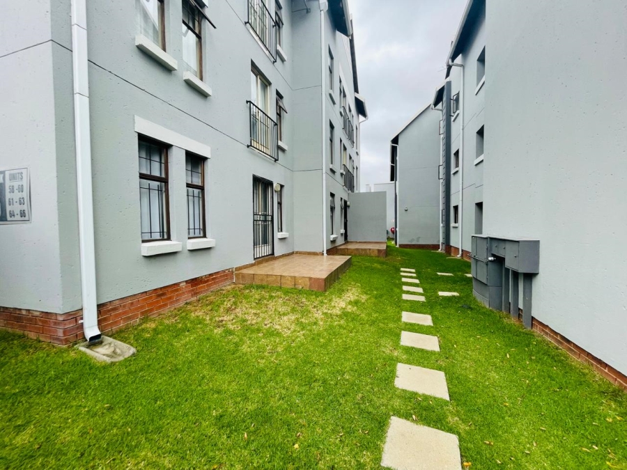 1 Bedroom Property for Sale in Summerfields Estate Gauteng