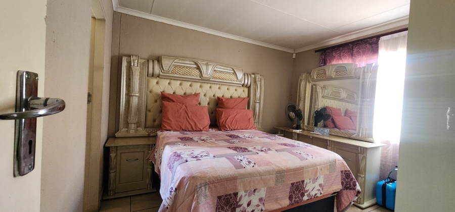 3 Bedroom Property for Sale in Albertsdal Gauteng
