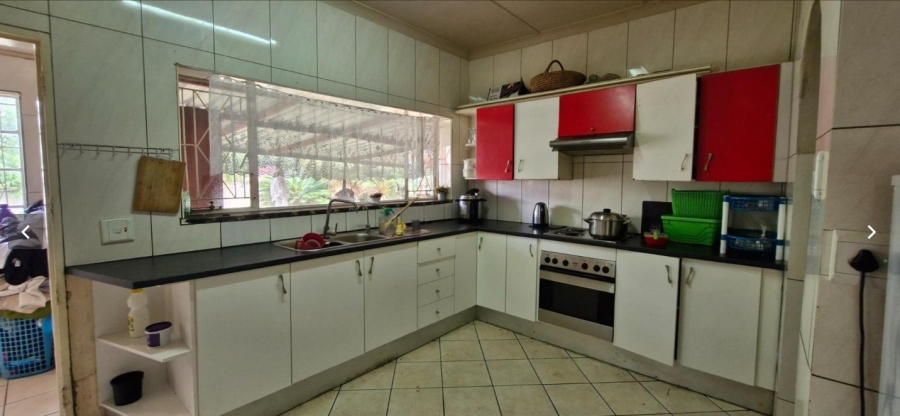 4 Bedroom Property for Sale in Ravensklip Gauteng