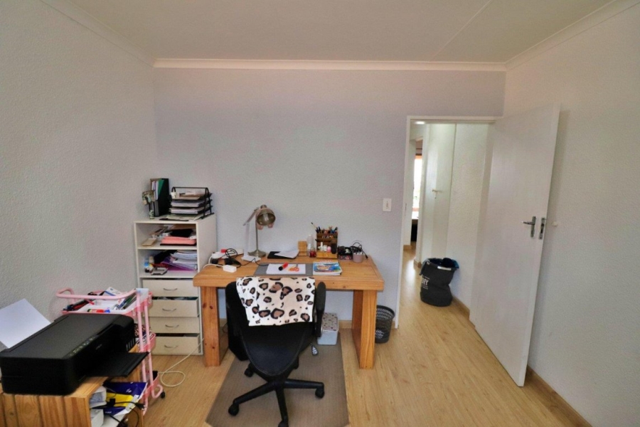 2 Bedroom Property for Sale in Primrose Hill Gauteng