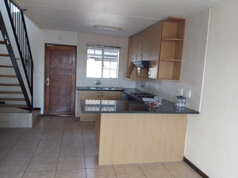 2 Bedroom Property for Sale in Primrose Hill Gauteng