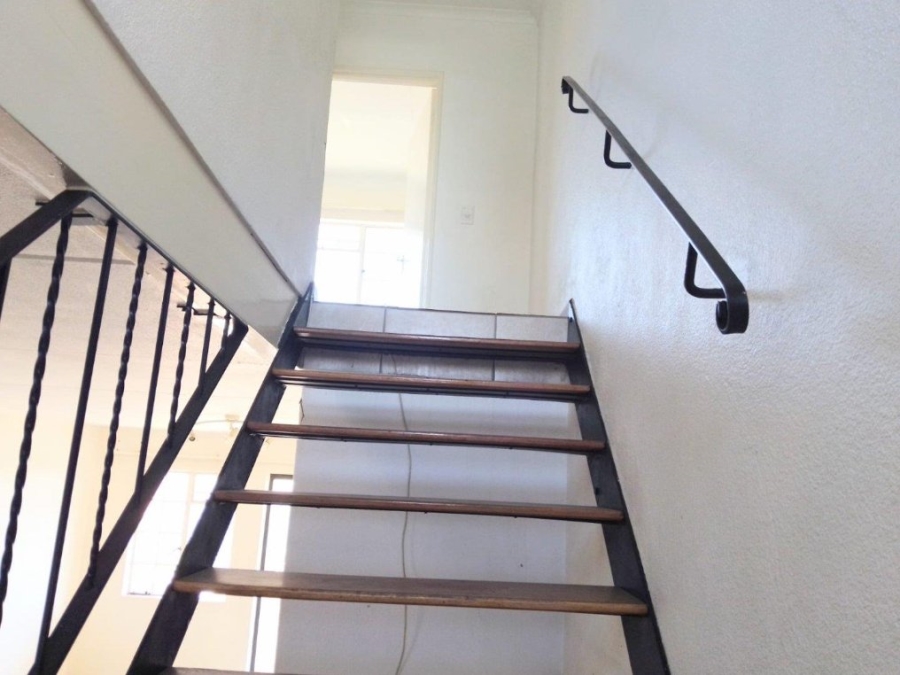 2 Bedroom Property for Sale in Primrose Hill Gauteng