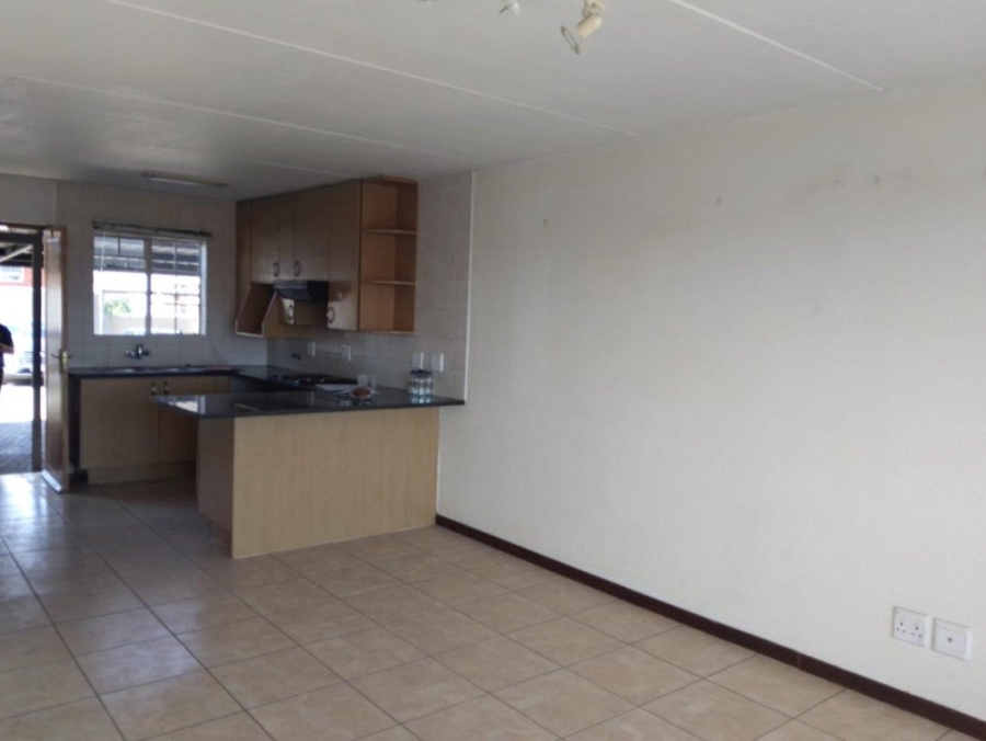 2 Bedroom Property for Sale in Primrose Hill Gauteng