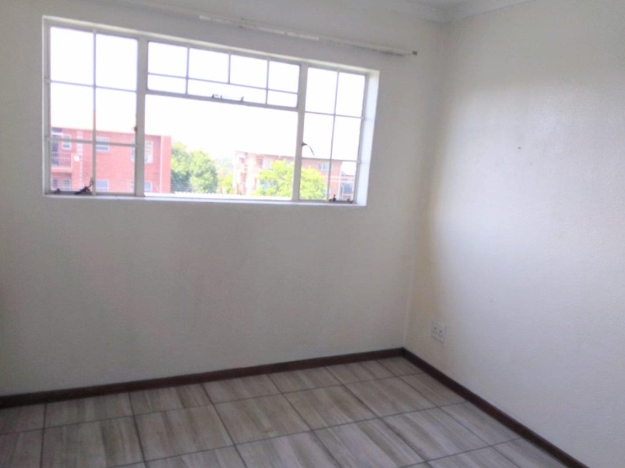 2 Bedroom Property for Sale in Primrose Hill Gauteng