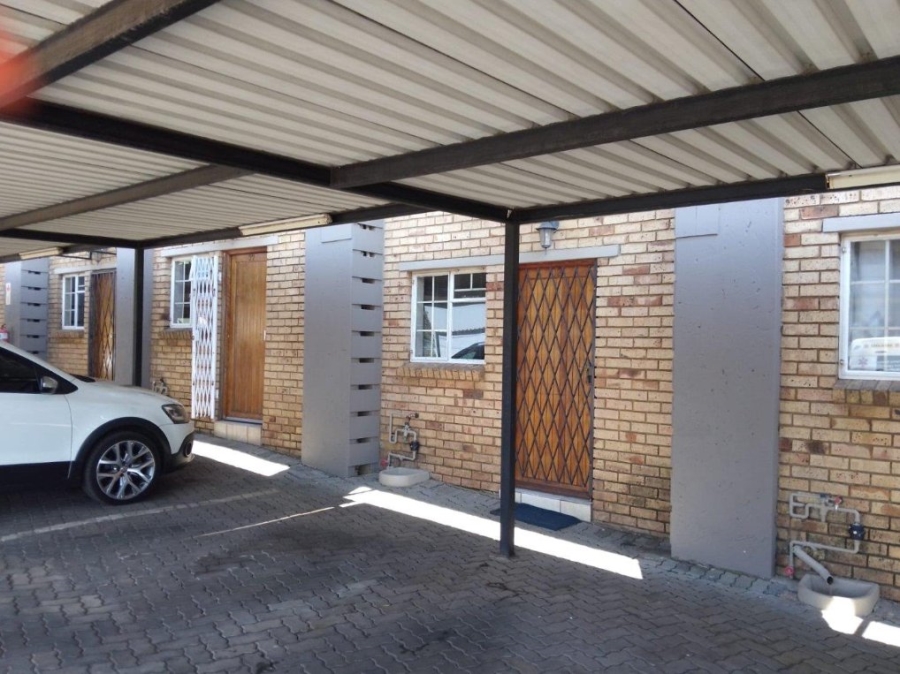 2 Bedroom Property for Sale in Primrose Hill Gauteng