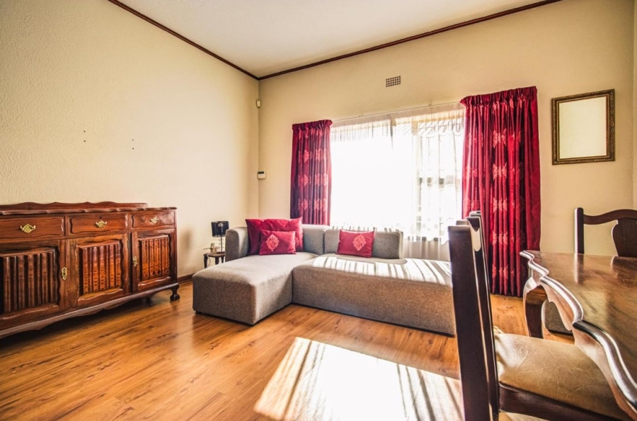 5 Bedroom Property for Sale in Sunnyridge Gauteng