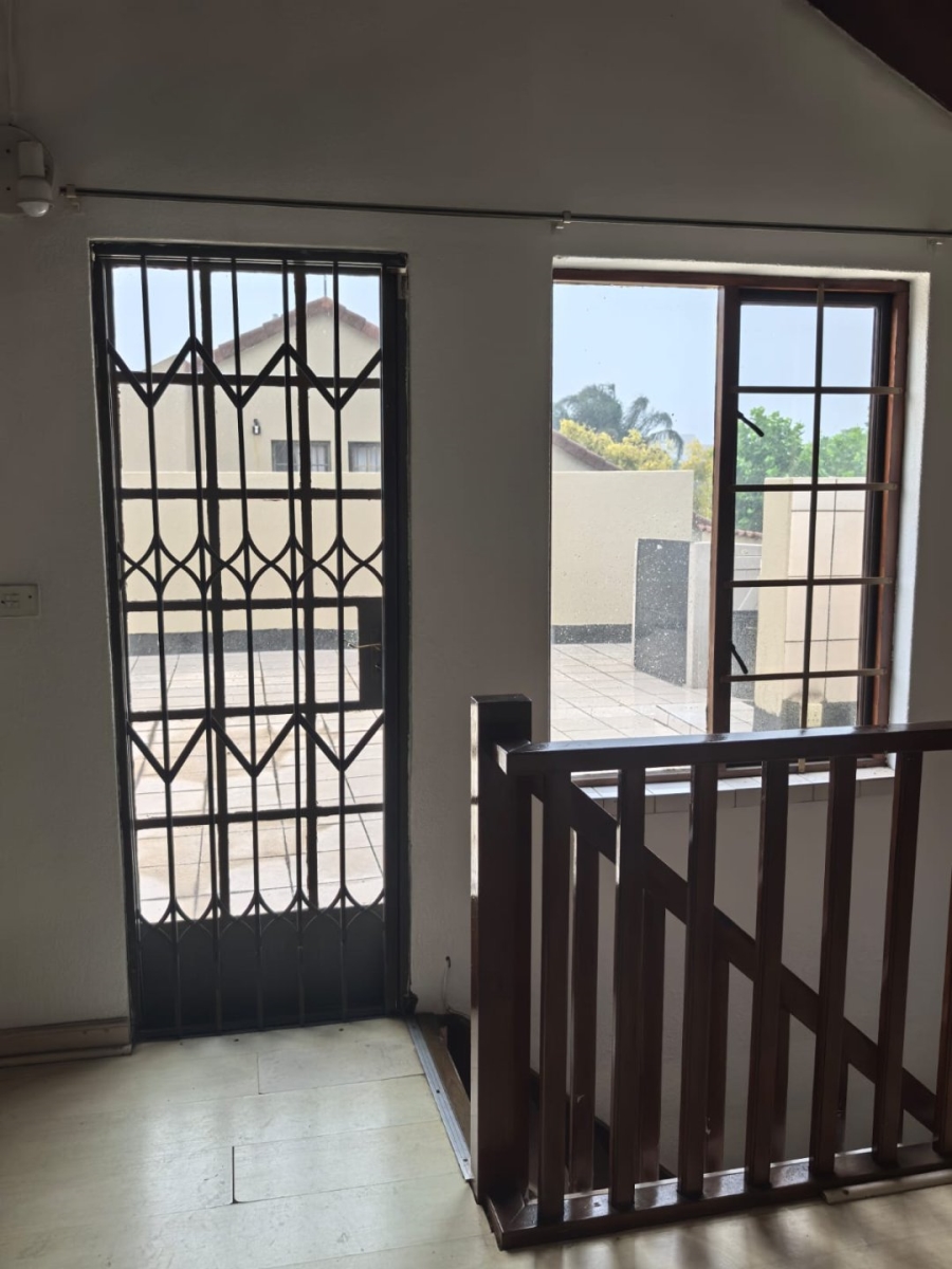 To Let 3 Bedroom Property for Rent in Bedfordview Gauteng