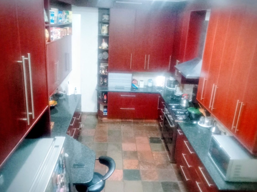 4 Bedroom Property for Sale in Pretoria North Gauteng