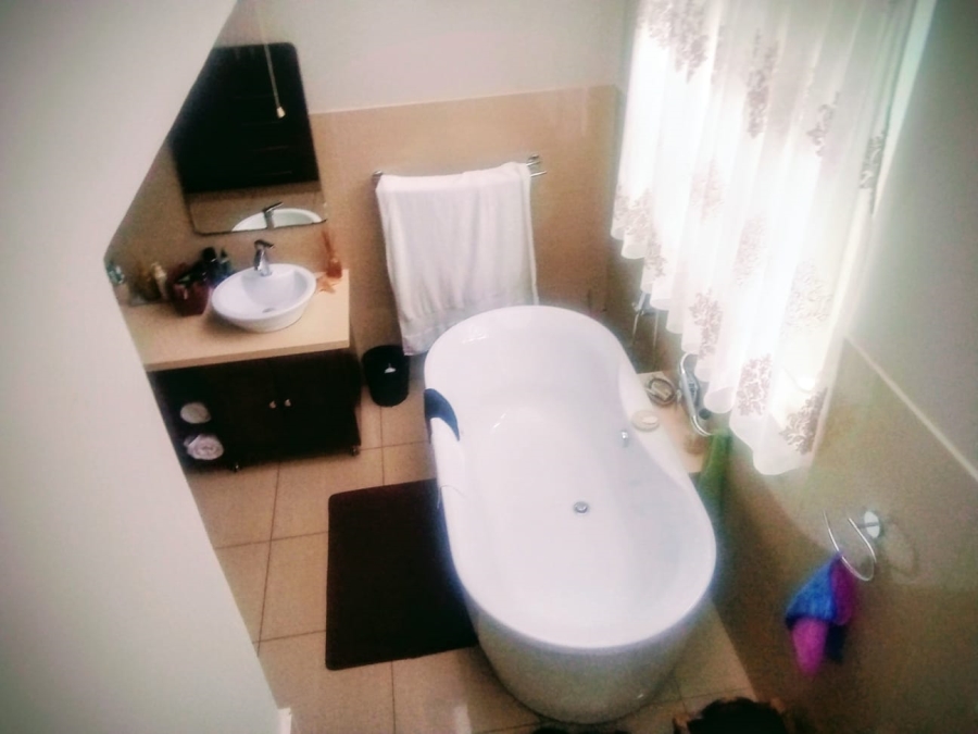 4 Bedroom Property for Sale in Pretoria North Gauteng