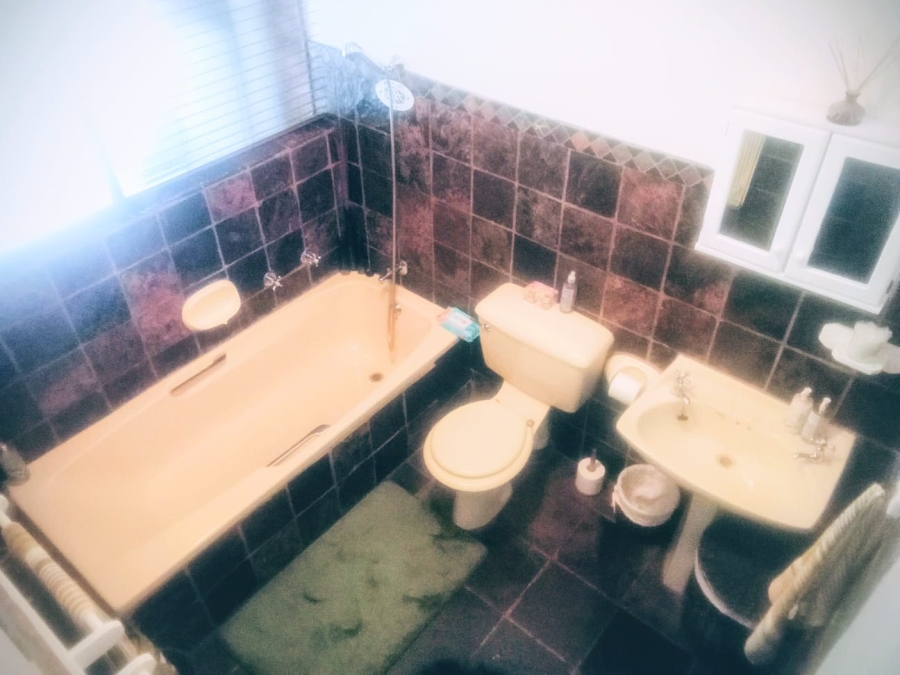 4 Bedroom Property for Sale in Pretoria North Gauteng