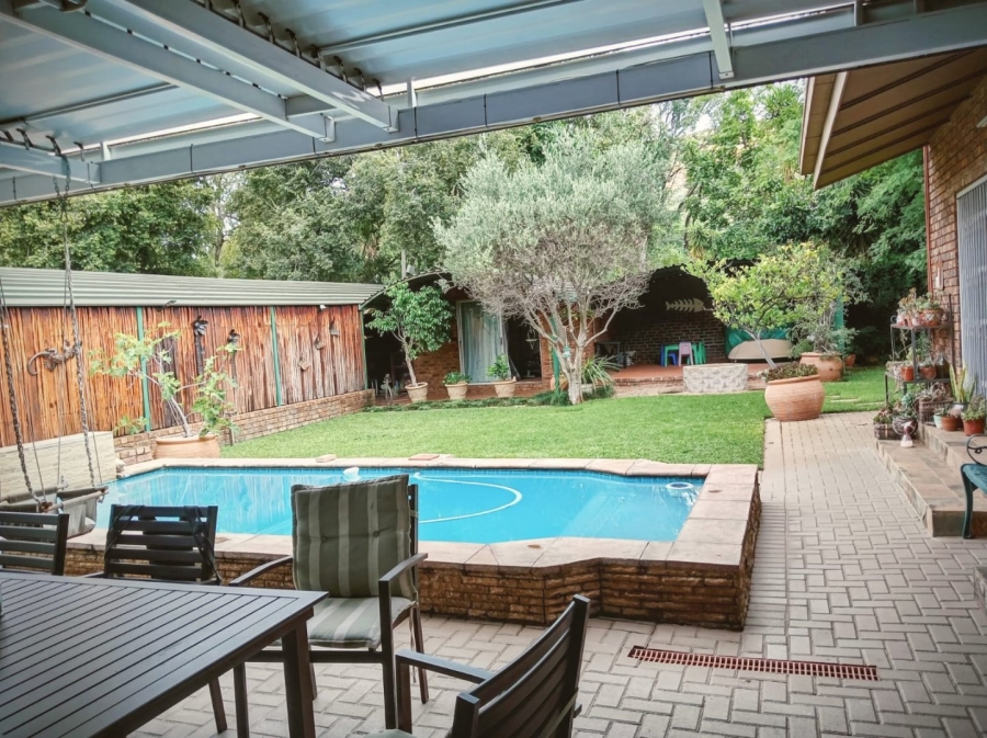 4 Bedroom Property for Sale in Pretoria North Gauteng