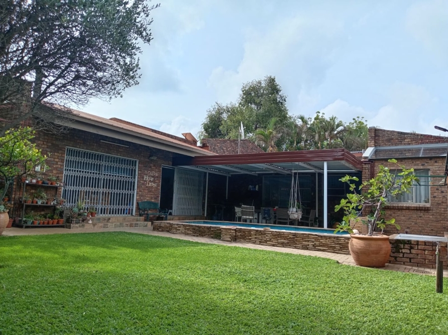 4 Bedroom Property for Sale in Pretoria North Gauteng