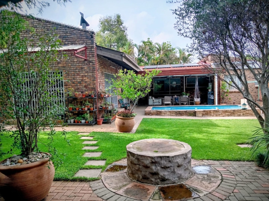 4 Bedroom Property for Sale in Pretoria North Gauteng