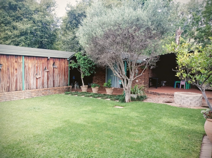 4 Bedroom Property for Sale in Pretoria North Gauteng