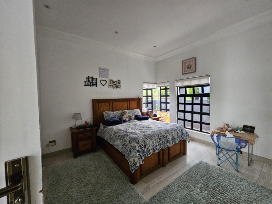  Bedroom Property for Sale in Eldo Village Estate Gauteng