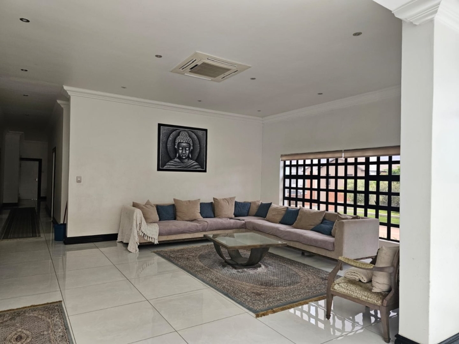  Bedroom Property for Sale in Eldo Village Estate Gauteng