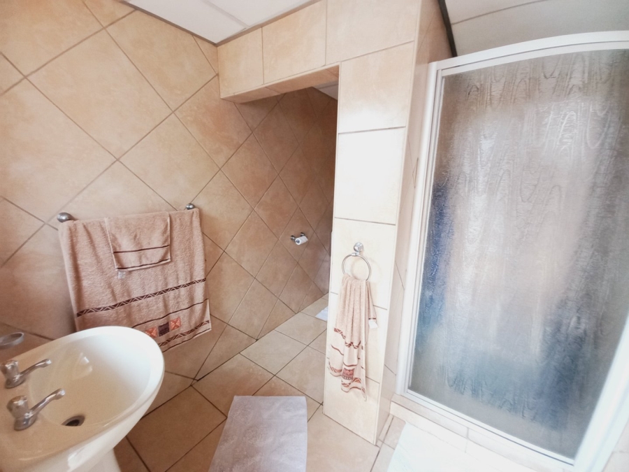 3 Bedroom Property for Sale in Primrose Gauteng