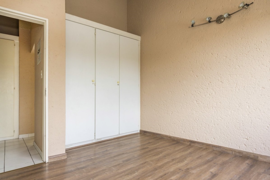 2 Bedroom Property for Sale in Eden Glen Gauteng