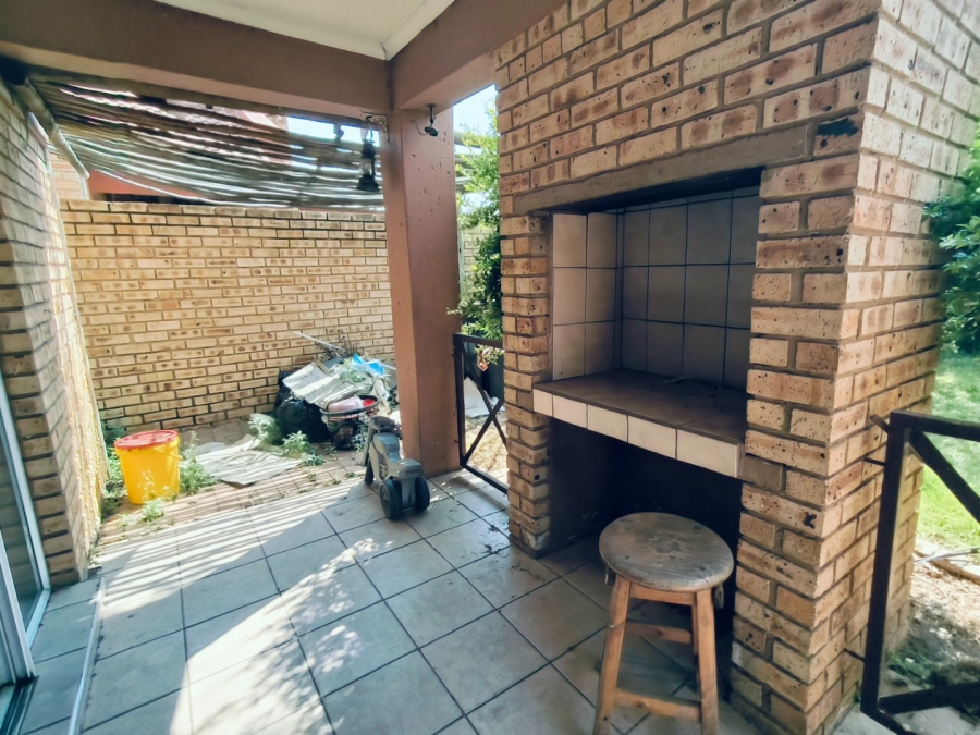 3 Bedroom Property for Sale in Albemarle Gauteng