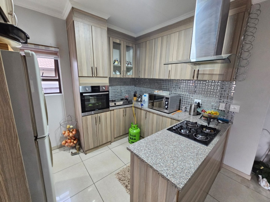 3 Bedroom Property for Sale in Monavoni Gauteng