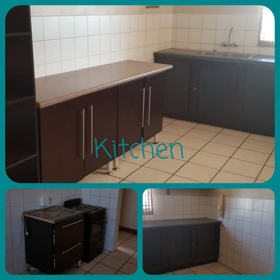  Bedroom Property for Sale in Raslouw A H Gauteng