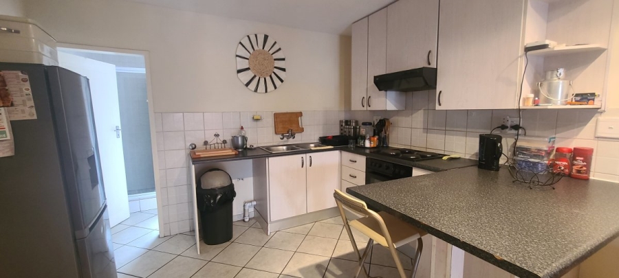 1 Bedroom Property for Sale in Edenvale Central Gauteng