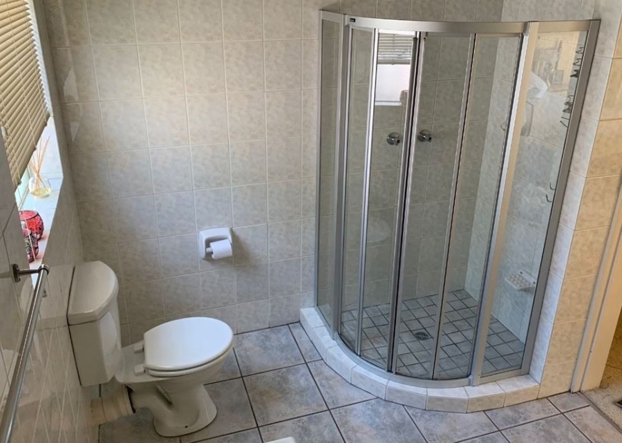 3 Bedroom Property for Sale in Glen Marais Gauteng