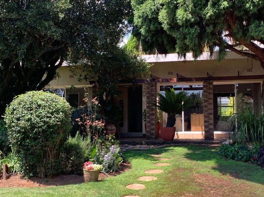 3 Bedroom Property for Sale in Glen Marais Gauteng