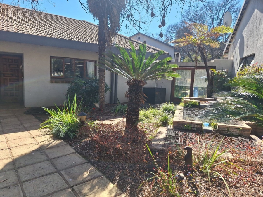 4 Bedroom Property for Sale in Raslouw A H Gauteng