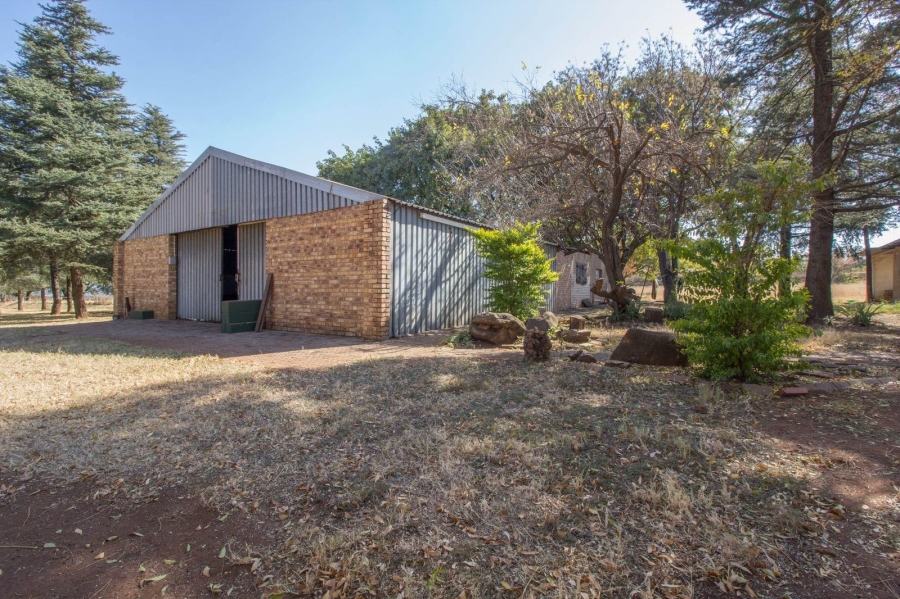 4 Bedroom Property for Sale in Raslouw A H Gauteng