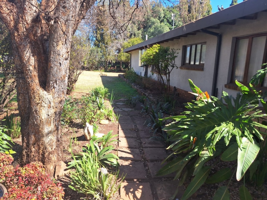 4 Bedroom Property for Sale in Raslouw A H Gauteng