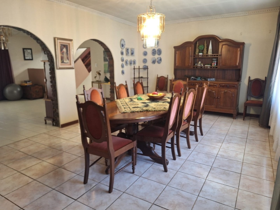 4 Bedroom Property for Sale in Raslouw A H Gauteng