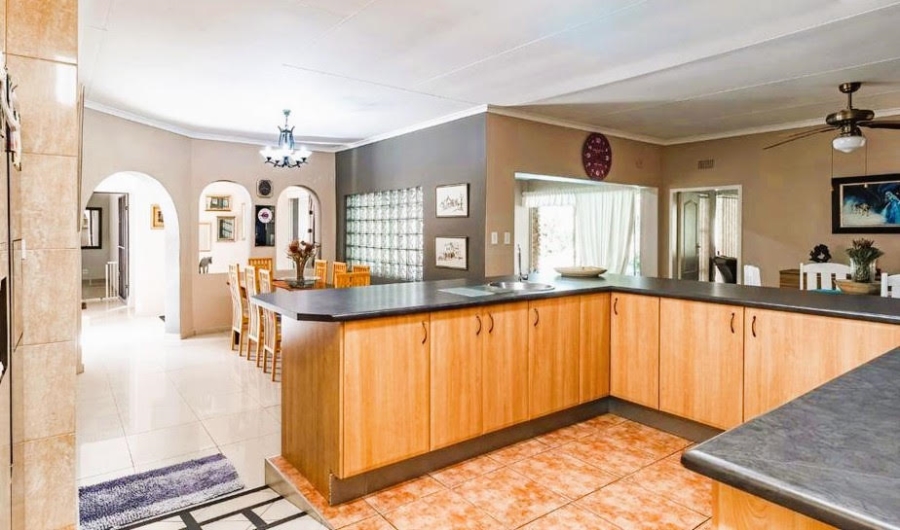 4 Bedroom Property for Sale in Terenure Gauteng