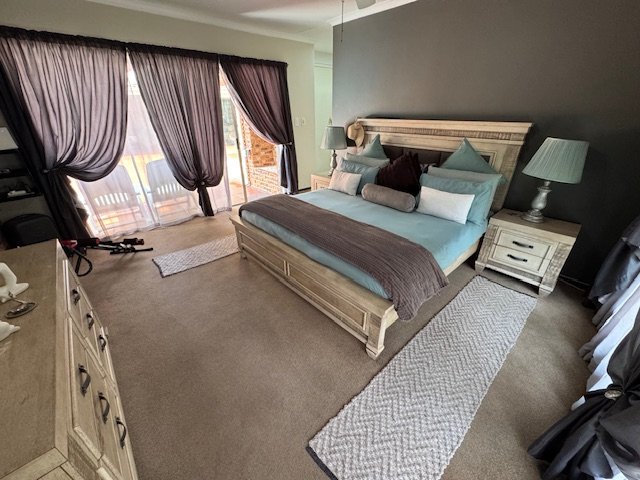 5 Bedroom Property for Sale in Terenure Gauteng