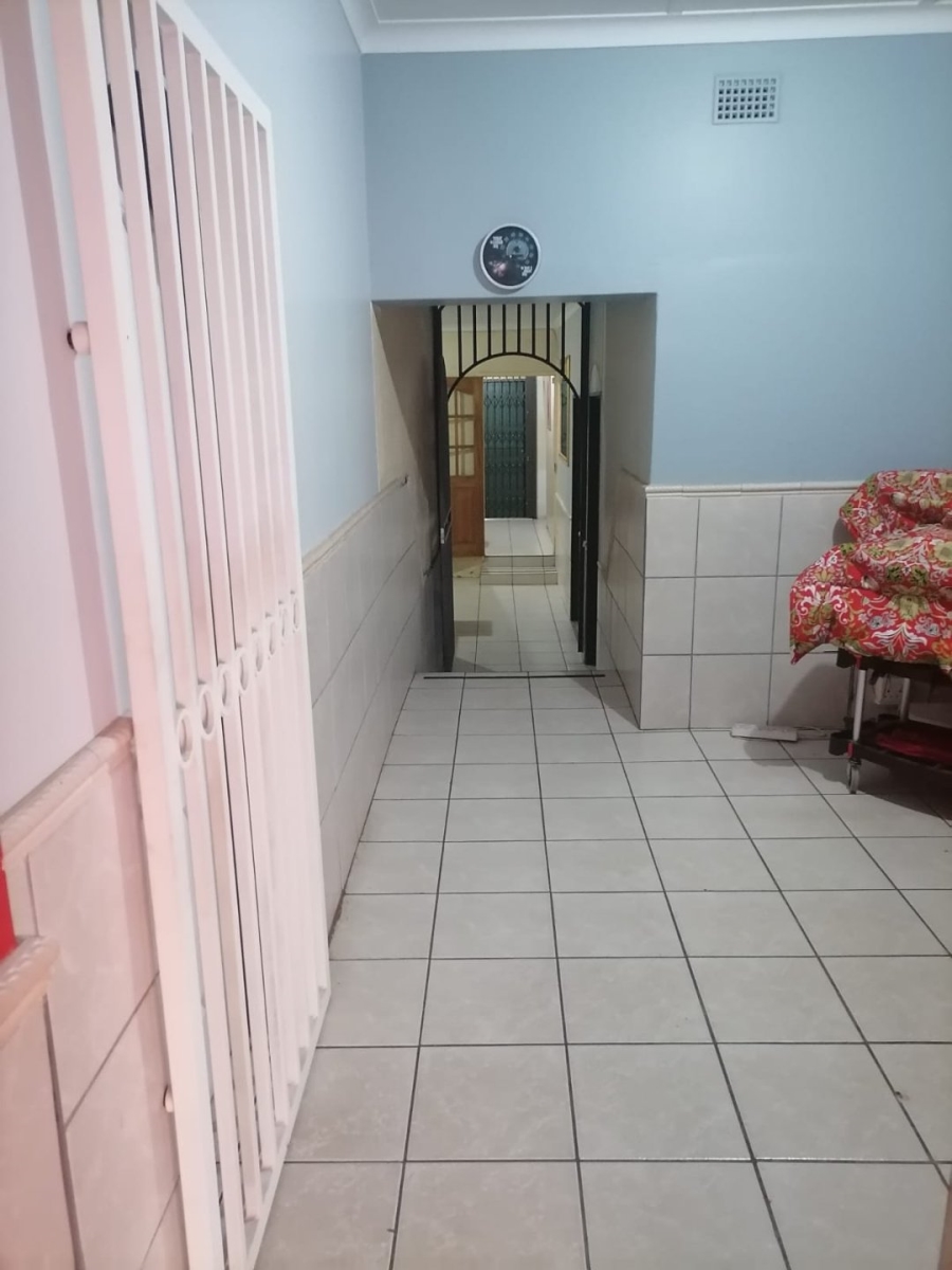  Bedroom Property for Sale in Casseldale Gauteng