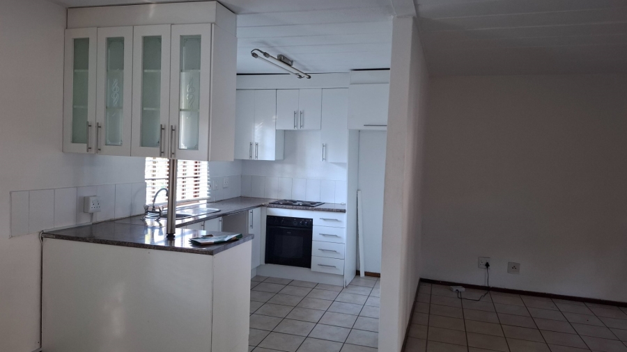  Bedroom Property for Sale in Halfway Gardens Gauteng