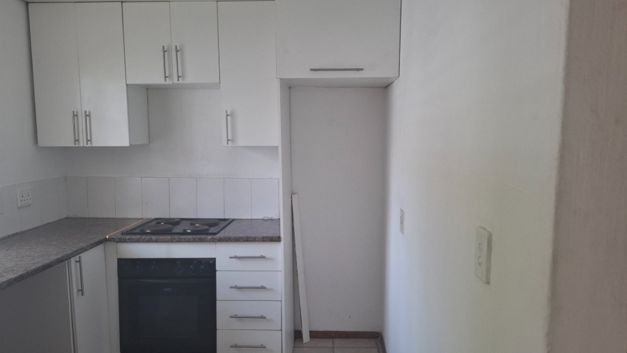  Bedroom Property for Sale in Halfway Gardens Gauteng