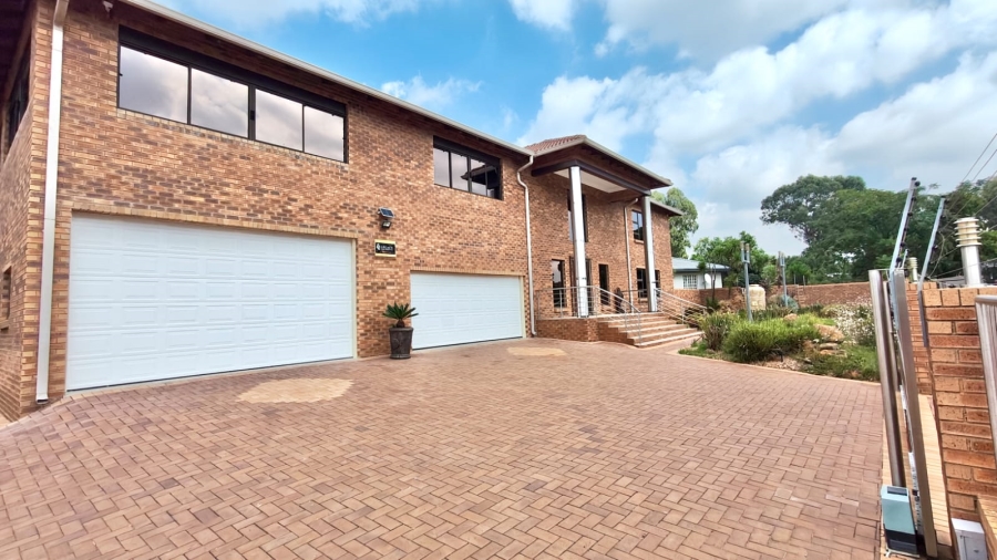 6 Bedroom Property for Sale in Vaal Marina Gauteng