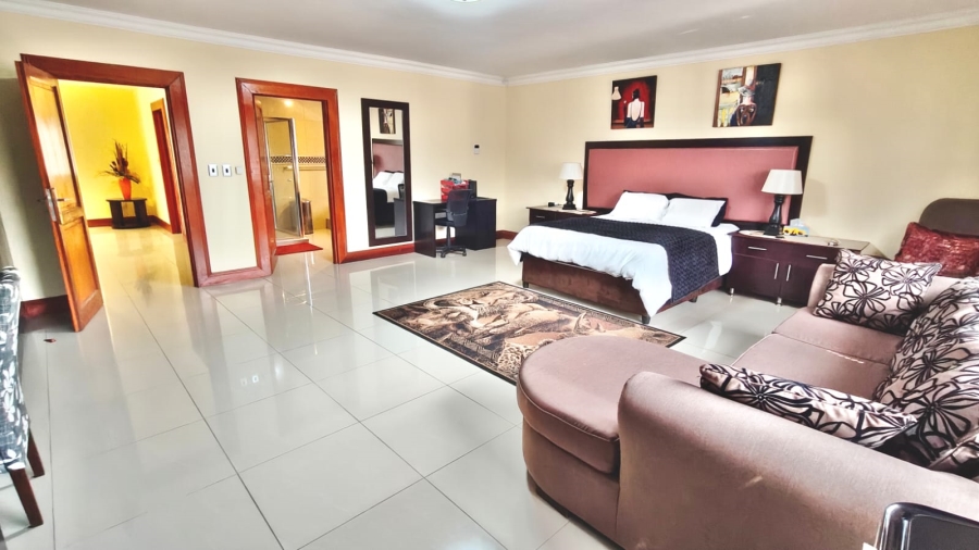 6 Bedroom Property for Sale in Vaal Marina Gauteng