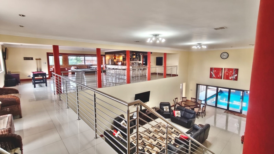 6 Bedroom Property for Sale in Vaal Marina Gauteng
