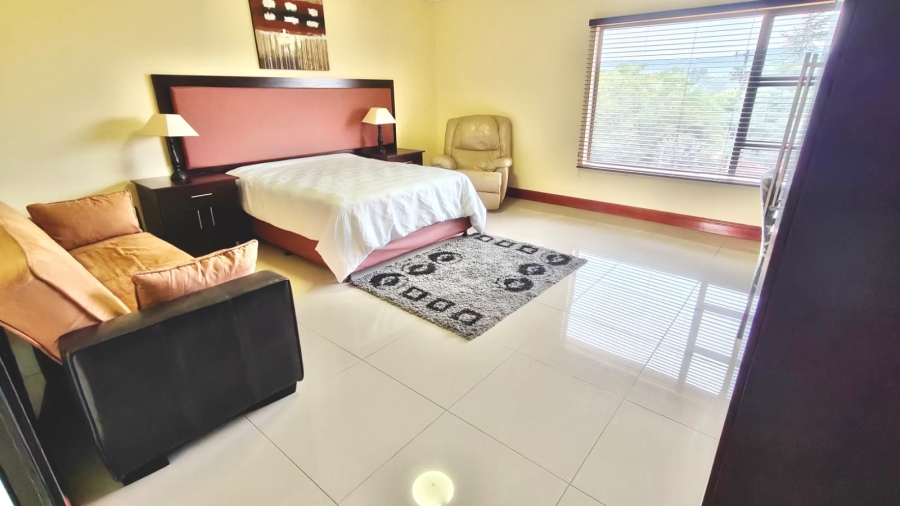 6 Bedroom Property for Sale in Vaal Marina Gauteng