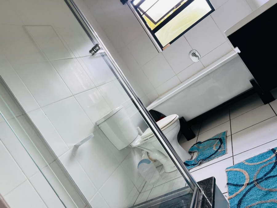 3 Bedroom Property for Sale in Greenstone Hill Gauteng