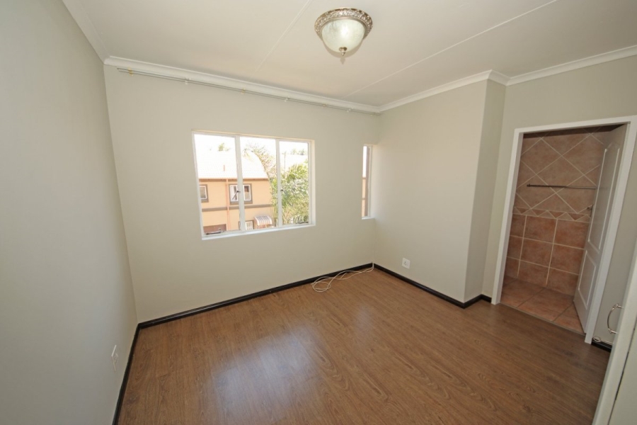 2 Bedroom Property for Sale in Eden Glen Gauteng