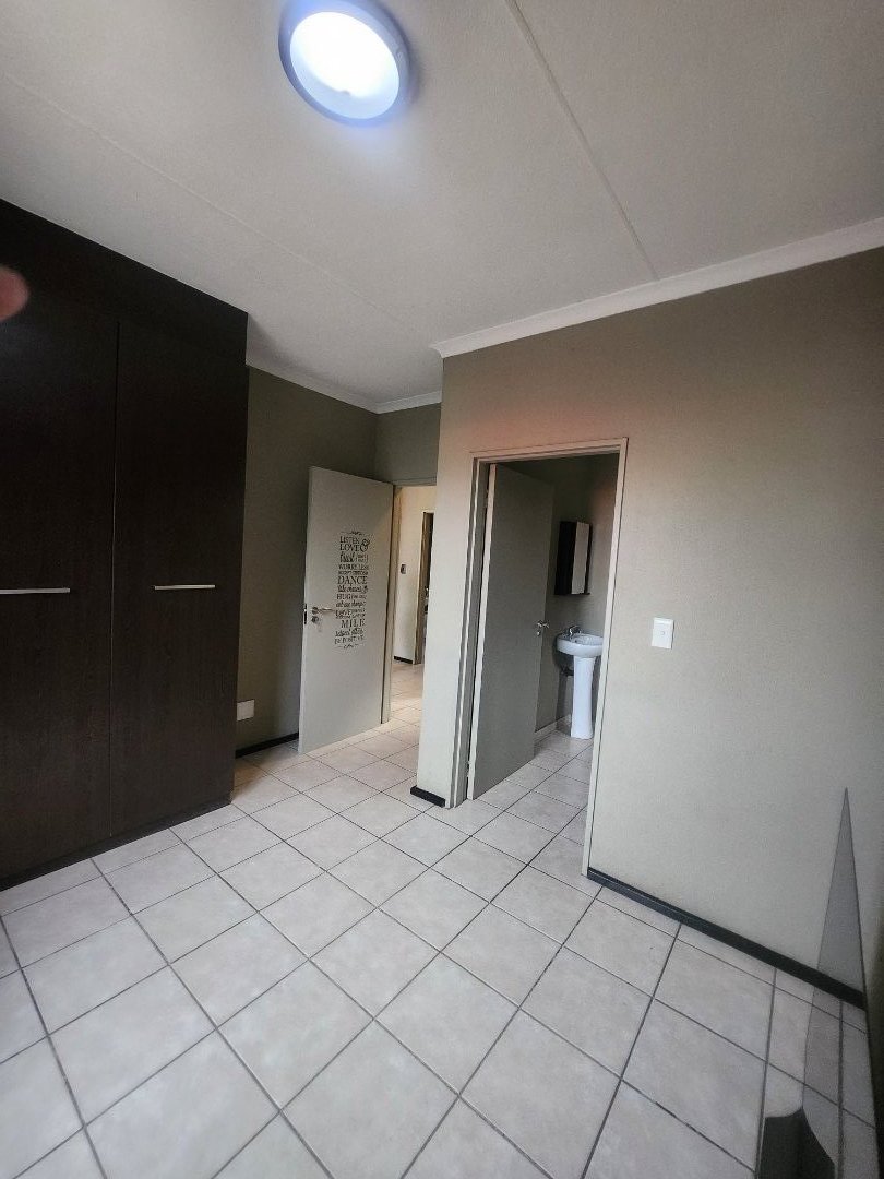 To Let 2 Bedroom Property for Rent in Northgate Gauteng